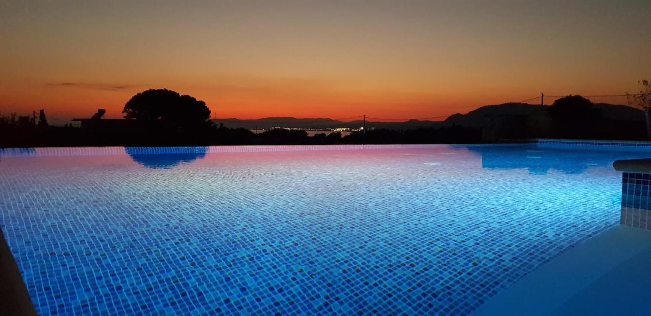 Pefki  Villa Sealine מראה חיצוני תמונה